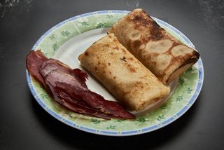 Palačinka sa pršutom