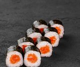 Рол з лососем