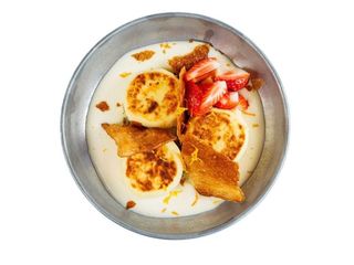 Домашні сирники з заварним кремом (280g)