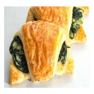Croissants De Espinacas, Queso De Cabra Y Nueces