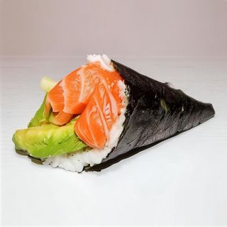 Temaki Salmón (1 Pza.)
