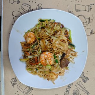 #31e yakisoba de la casa