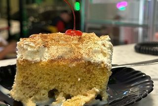 Torta tres leches