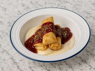 Млинці творожні з малиновим кьюлі (170g)