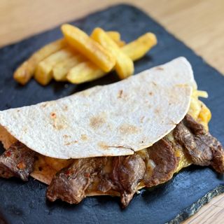 Quesadilla de entraña