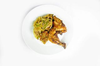 1/4 De Poulet Frit + Accompagnement