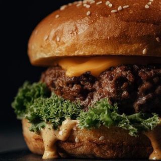 არიქას საფირმო ჩიზბურგერი