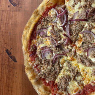 Pizza Tonno