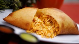 Empanada De Pollo Mechado