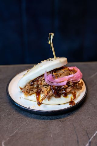 2 Pan Bao Carne Mechada