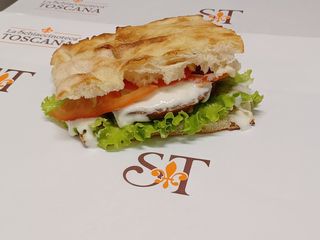 Schiaccia - burger vegetariano