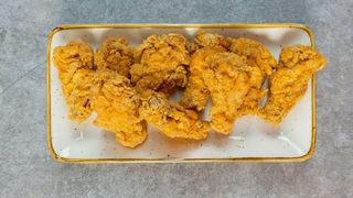 30 острых премиум крылышек (900г)