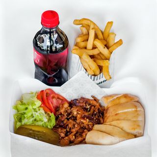 Plate shawarma + 1 soda + regular chips