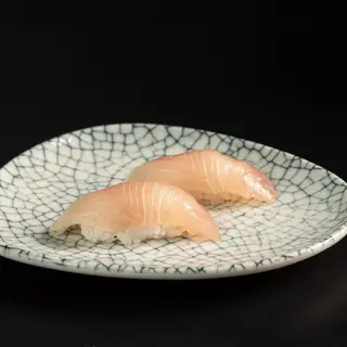 Niguiris De Corvina con miso glace (2 Uds)
