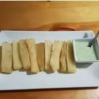 Yuca frita (6 uds.)