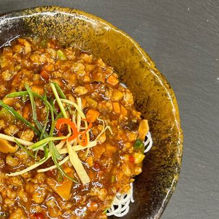 Capellini di riso Zha Jiang Mian