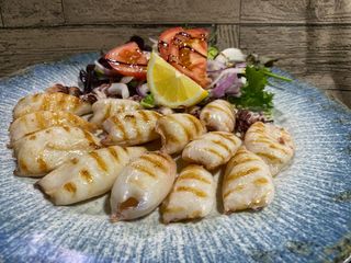 Chipirones A La Plancha