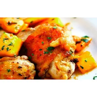 300 Pollo con mango