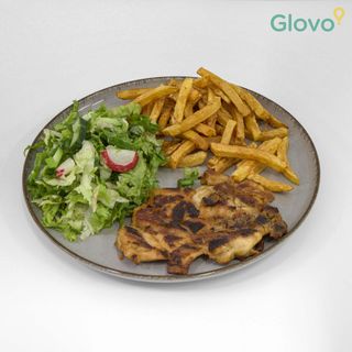 Пилешко филе с гарнитура по избор