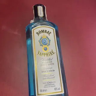 Bombay Saphire