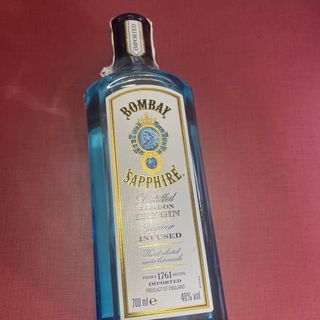 Bombay Saphire