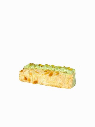 Меренговий рулет Фісташка (300гг)