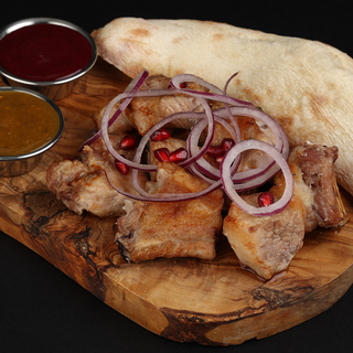 ღორის ნეკნი