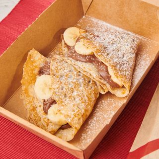 Clătite cu finetti şi banană “Party mode”