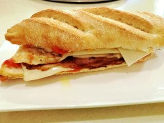 Bocadillo Clásico