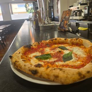 Pizza Margarita (31 A 33 Cm. Aprox.)