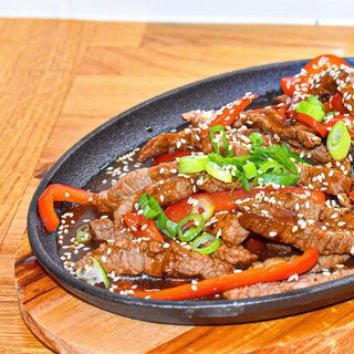 House Speciality Sizzling Beef