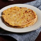 168 Cheese prantha (preparado en horno de barro Hindú -tandoor)