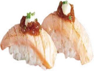 26B. Nigiris Salmón Flameado