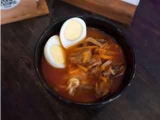 Рамьон з яловичиною (350g)