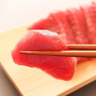 Sashimi de atún (6 uds.)