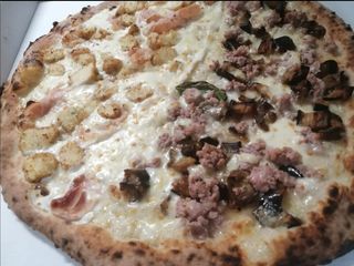 Pizza mista a mezzo kilo