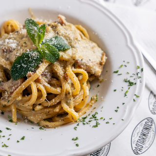 Tonnarelli Rustici Guanciale Gorgonzola Pecorino 