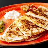 Quesadilla Chili Cheese