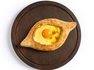 Хачапурі по-аджарськи 4 сира (300g)