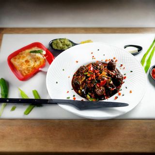 Тушеные фрикадельки по-особому