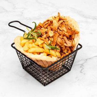 Fryto-gyros w bułce