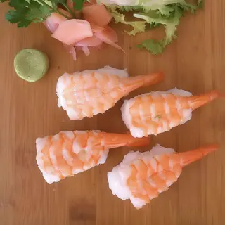 E7. Sushi De Gambas (4  Uds.)