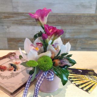 Căldărușa Florală