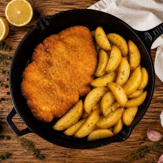 Cotoletta di pollo con patate