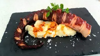 Pata De Pulpo A La Plancha
