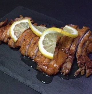 E3. Pato Con Salsa De Limón