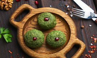 ისპანახი ნიგვზით