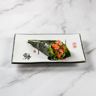 156 - Temaki spicy salmone