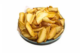 Patate fritte con buccia
