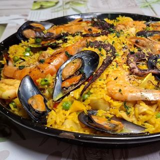 Paella de mariscos (porción)